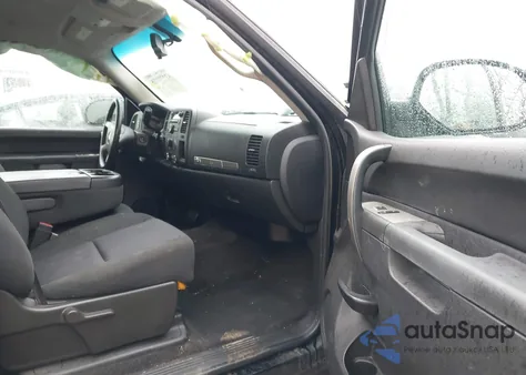 2011 Chevrolet Silverado 1500 Lt z USA, uszkodzony, nr VIN 3GCPCSE04BG211937